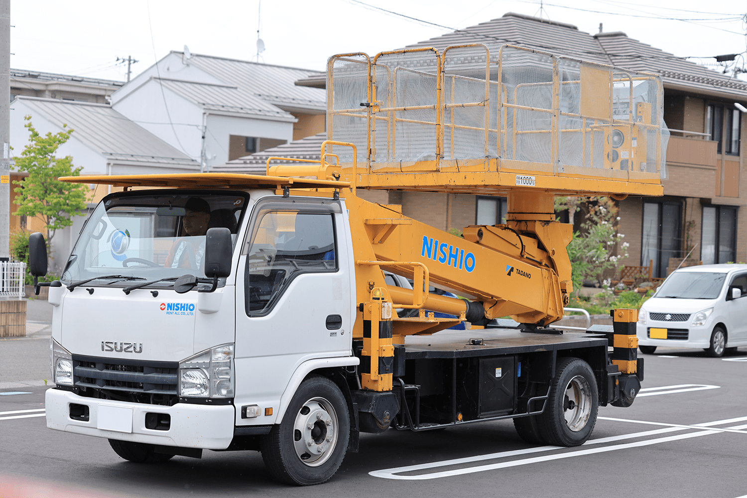 高所作業車 高所作業車